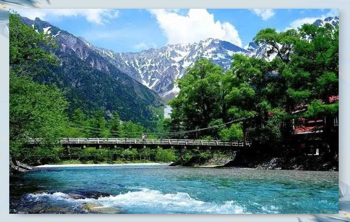 探索日本黄叶一片级的自然美景-第1张图片